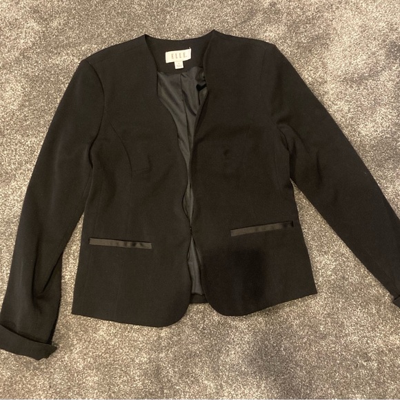 Women’s Black Blazer Size 4 - Picture 1 of 4